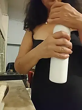 Susannemilf online show from February 26, 6:19 pm