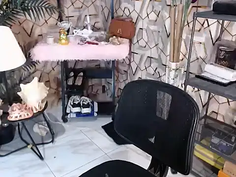 AsianTrixxx online show from January 13, 5:55 am