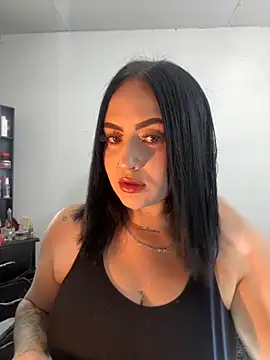 Snapshot of mia_anyeli chatting on October 22, 3:39 am mia anyeli online show from October 22, 3:39 am