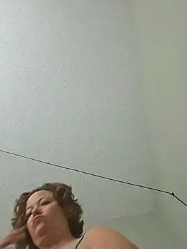 julimonroe online show from May 21, 10:56 am