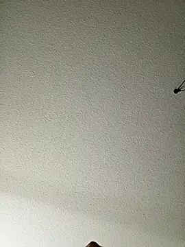 julimonroe online show from April 12, 11:35 am