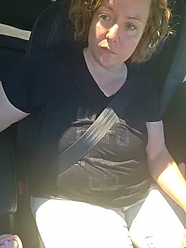 julimonroe online show from May 30, 4:12 pm