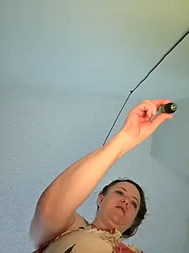 julimonroe online show from February 24, 11:55 am