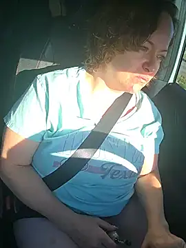 julimonroe online show from May 25, 1:32 pm