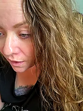 julimonroe online show from February 23, 7:03 pm