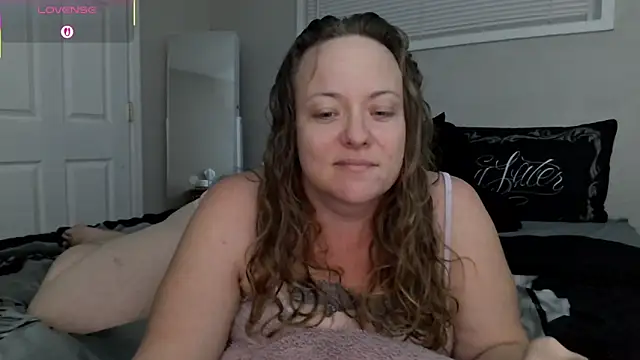 julimonroe online show from November 9, 3:10 am