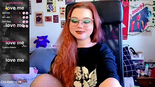 Snapshot of StellaMilla chatting on March 16, 6:09 am StellaMilla online show from March 16, 6:09 am