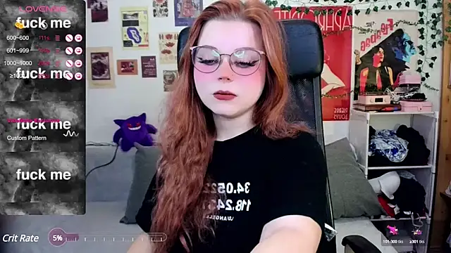 Snapshot of StellaMilla chatting on February 24, 9:41 pm StellaMilla online show from February 24, 9:41 pm