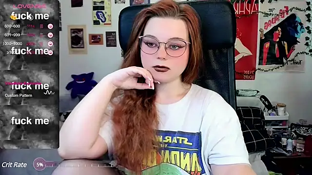 Snapshot of StellaMilla chatting on March 17, 12:32 am StellaMilla online show from March 17, 12:32 am