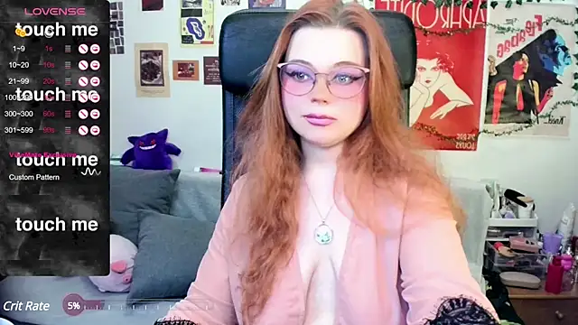 Snapshot of StellaMilla chatting on March 13, 1:21 am StellaMilla online show from March 13, 1:21 am