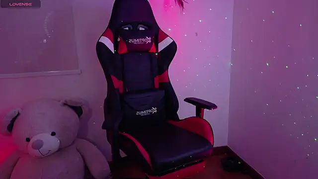 Lia Tinez online show from November 25, 12:00 am