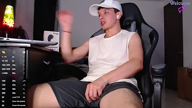 Angel-Twink online show from February 12, 2:33 am