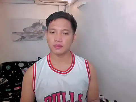 xSebastian19 online show from June 15, 5:23 pm