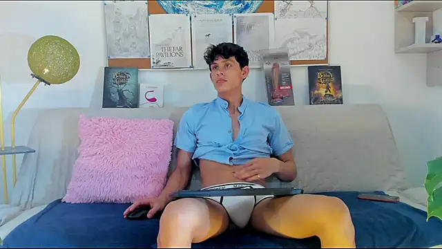 logan thomas online show from June 29, 6:18 pm