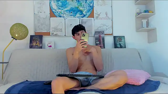 logan thomas online show from July 19, 9:44 pm