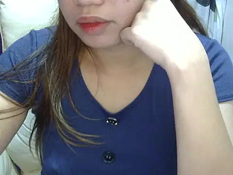    zurIII09  online show from May 31, 9:59 pm