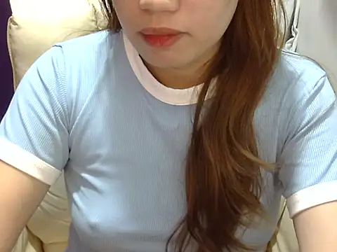    zurIII09  online show from May 10, 3:32 am