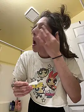 Snapshot of spoilbadkittynow chatting on March 2, 3:30 pm spoilbadkittynow online show from March 2, 3:30 pm