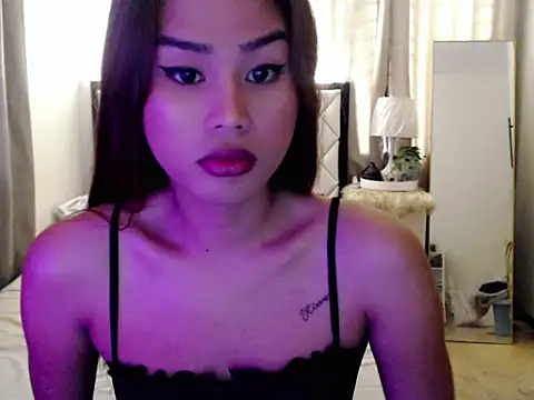 Snapshot of princessjadexx chatting on September 20, 3:44 am princessjadexx online show from September 20, 3:44 am