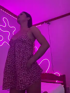 princessjadexx online show from April 12, 6:00 pm