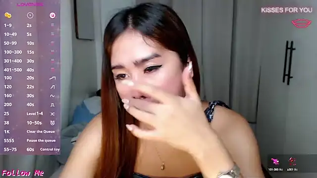 Snapshot of princessjadexx chatting on February 9, 4:29 pm princessjadexx online show from February 9, 4:29 pm