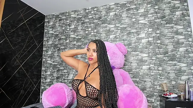 HeidyWillss online show from February 4, 7:22 pm