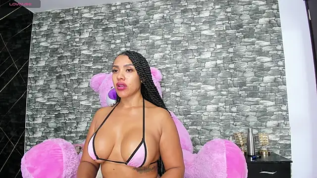 HeidyWillss online show from February 4, 1:23 am