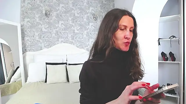 Mistress Pamela online show from November 15, 10:30 am