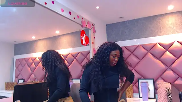 DanielaDuff online show from October 21, 7:46 pm