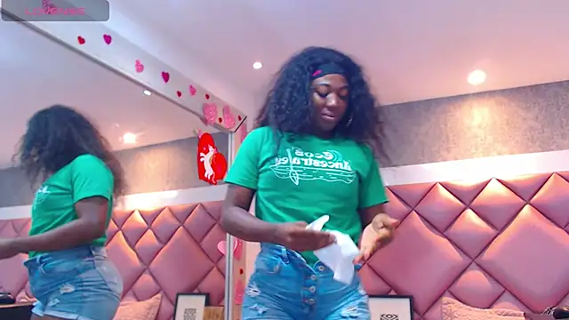 DanielaDuff online show from November 21, 7:46 pm