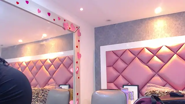 DanielaDuff online show from February 18, 7:32 pm