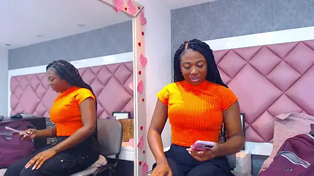 DanielaDuff online show from February 8, 7:33 pm