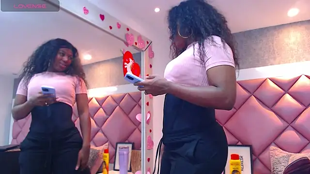 DanielaDuff online show from November 20, 7:47 pm