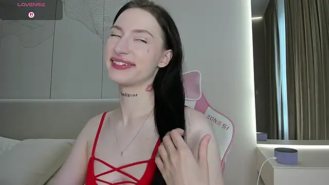 JenniferQueen11 online show from May 14, 10:56 am