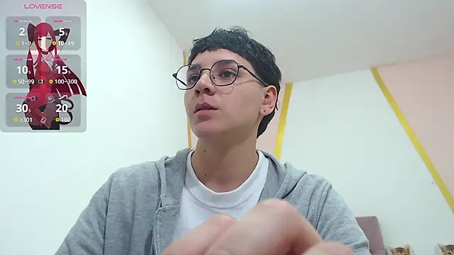 Snapshot of bad_giirl_ chatting on November 28, 6:19 pm bad giirl online show from November 28, 6:19 pm