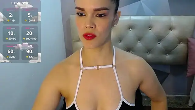 greatASS Latina online show from February 25, 3:09 am