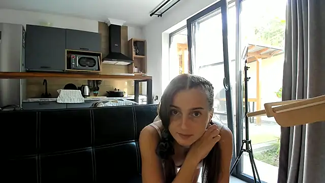 Snapshot of ElizSweet chatting on September 28, 12:01 pm ElizSweet online show from September 28, 12:01 pm