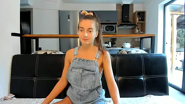 ElizSweet online show from November 28, 11:43 am