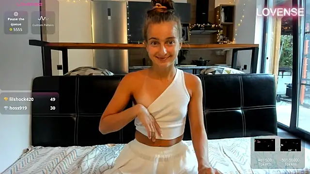 ElizSweet online show from May 17, 3:12 pm