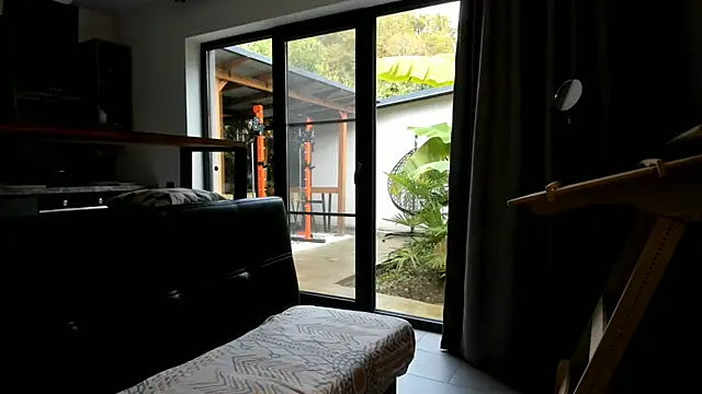 ElizSweet online show from October 21, 9:19 am