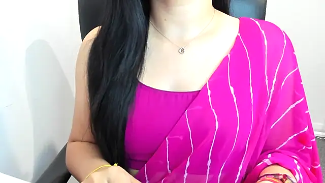 Snapshot of TheGoldenGirl chatting on December 1, 5:51 pm TheGoldenGirl online show from December 1, 5:51 pm