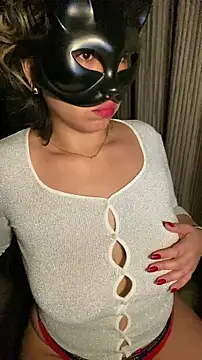 nenalayla online show from November 6, 4:00 pm