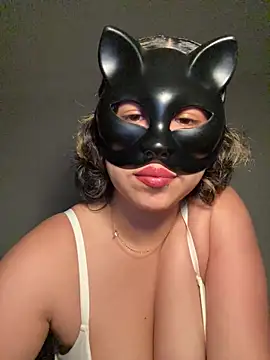 nenalayla online show from November 18, 3:37 pm