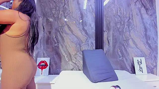 HellenJohansson online show from November 21, 7:13 pm