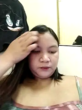 milkytitsmom4u online show from October 2, 1:31 am