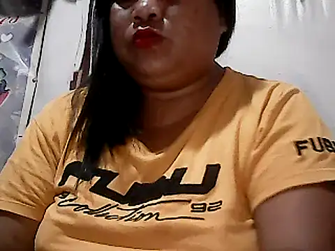 Snapshot of HotsweetPINAY69 chatting on December 12, 10:42 pm HotsweetPINAY69 online show from December 12, 10:42 pm