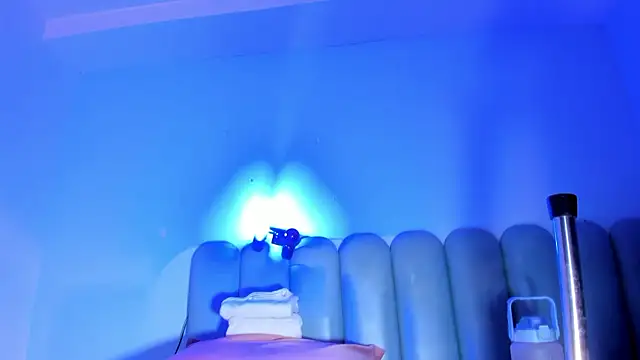 littless angel online show from March 25, 4:01 am