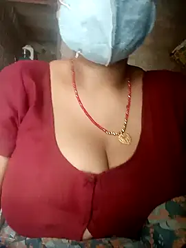 Snapshot of Lattika-Bhabhi chatting on September 10, 6:23 am Lattika-Bhabhi online show from September 10, 6:23 am