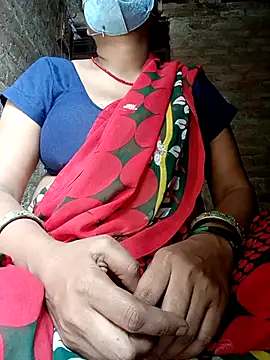 Snapshot of Lattika-Bhabhi chatting on September 13, 7:41 am Lattika-Bhabhi online show from September 13, 7:41 am