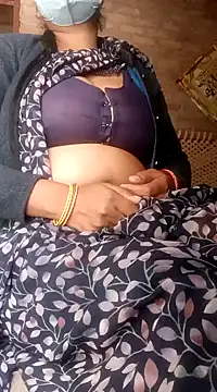 Snapshot of Lattika-Bhabhi chatting on January 23, 6:49 am Lattika-Bhabhi online show from January 23, 6:49 am